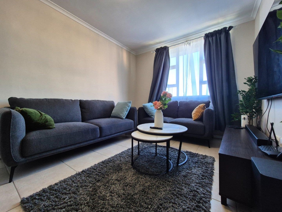 To Let 2 Bedroom Property for Rent in Wynberg Western Cape